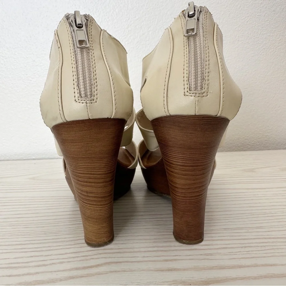 Cute Platform Wedge Sandals Zip Up Peep Toe Cream Size 7.5